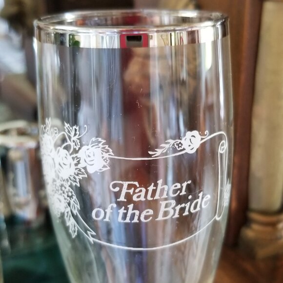 Set of two champagne flute glasses - Picture 3 of 4